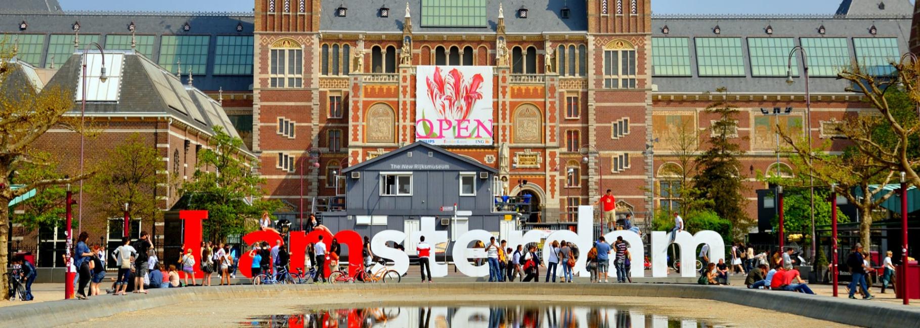 amsterdam art trip header slk fe